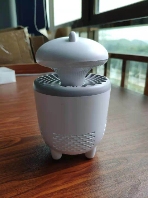 Светодиодный фонарь для уничтожения комаров